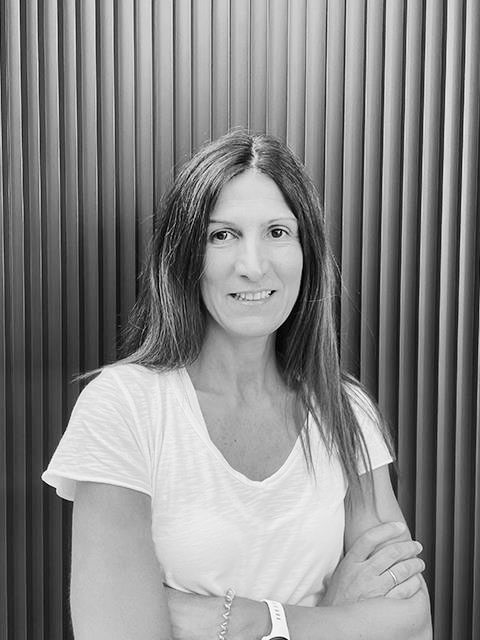 Portrait of Julie Antonopoulou, architect